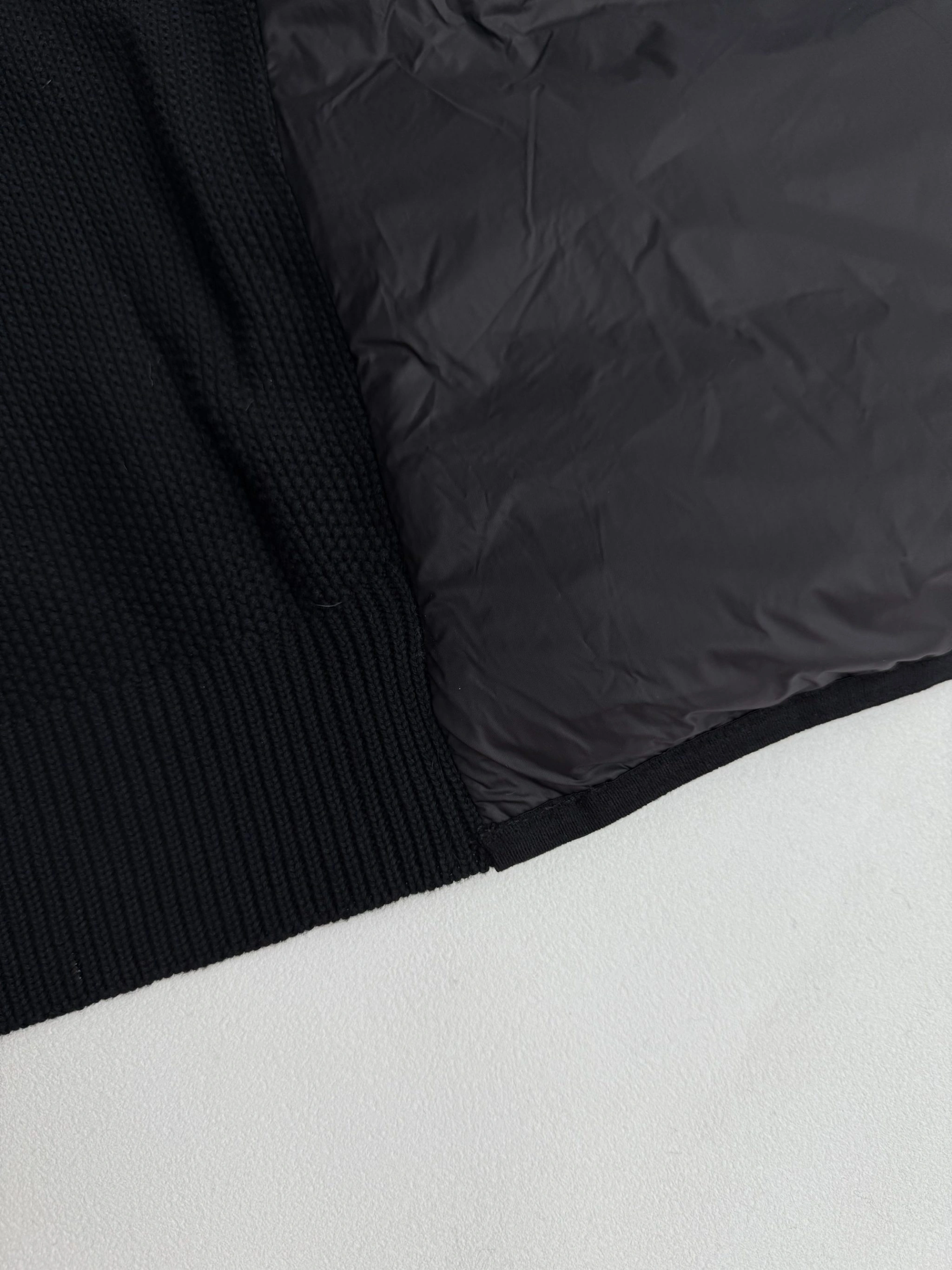 wg.luxury- 7o9385r Down jacket item:E-F431J2602